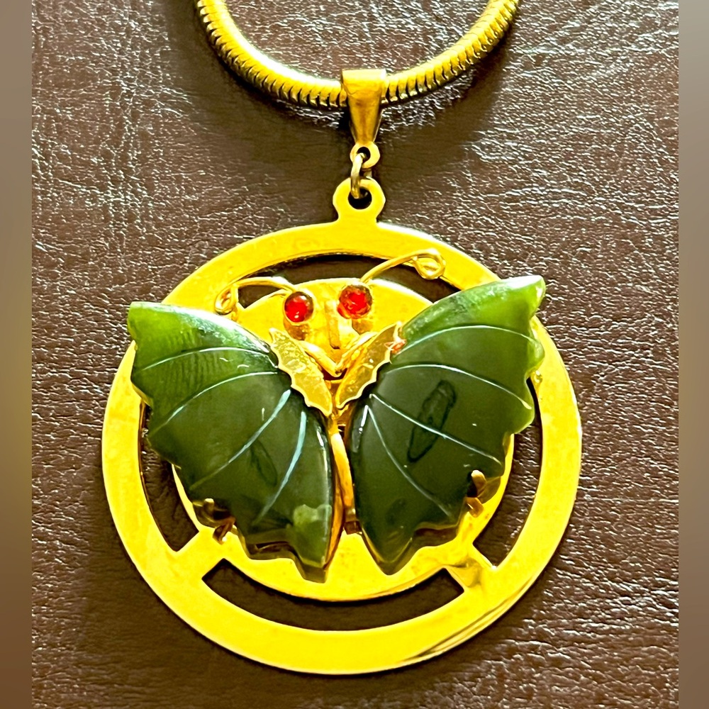 Vintage  Jade Butterfly Pendant‎ Gold Plated Rope Chain 18" Estate Find